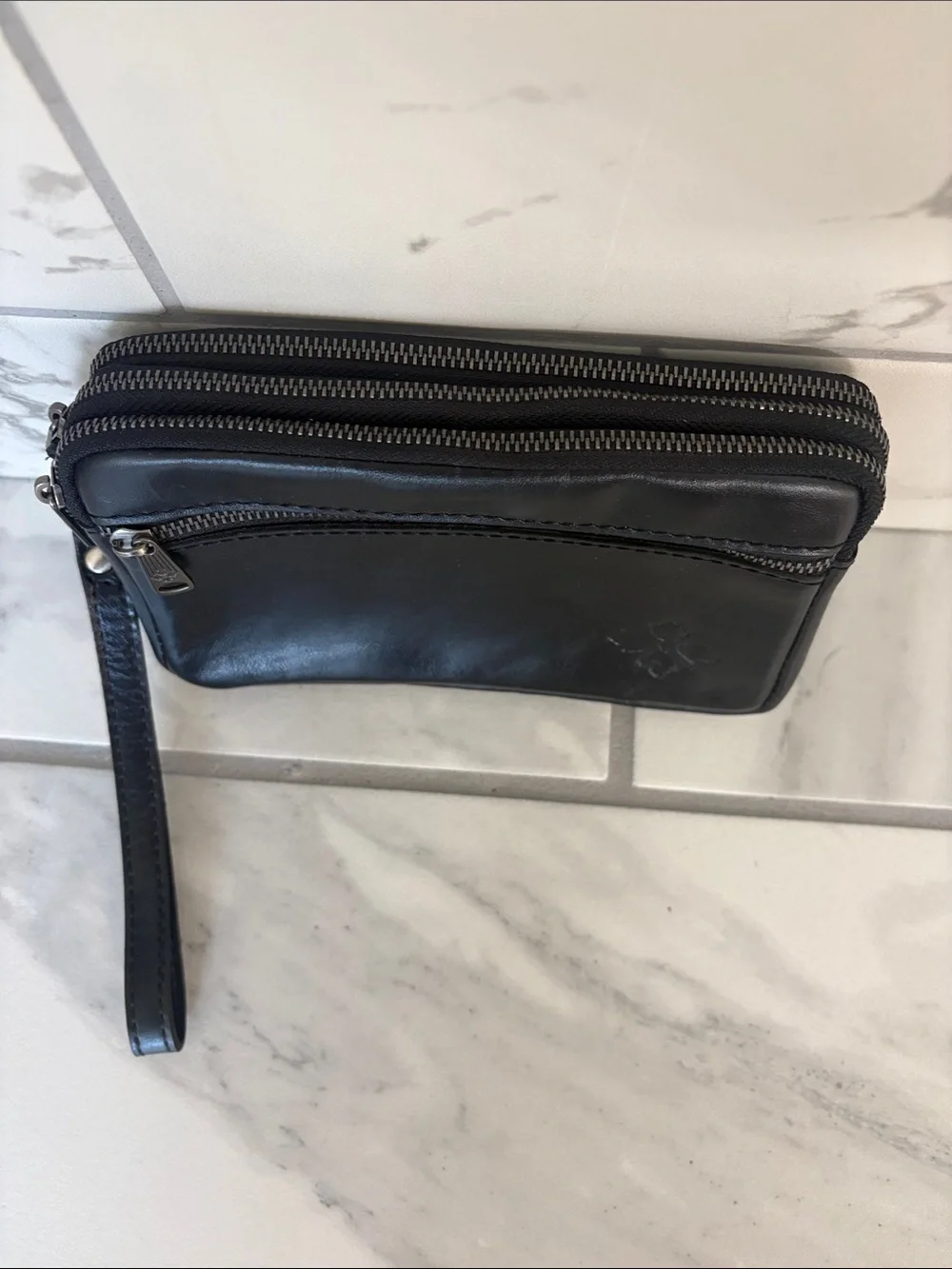 Patricia Nash Viani Leather Wristlet Black